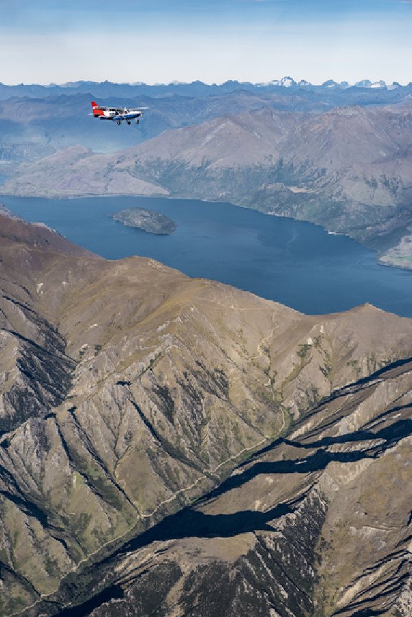 Khảo sát đường tuyết cuối mùa hè cho thấy sự rút lui của các sông băng ở New Zealand do biến đổi khí hậu
