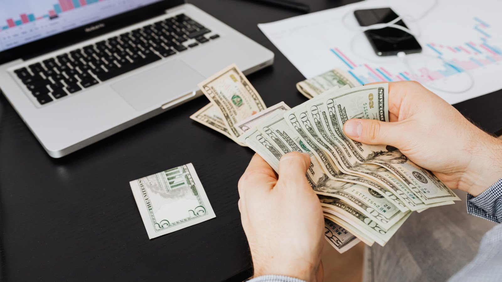 Lưu ý quan trọng khi đổi tiền USD sang VND
