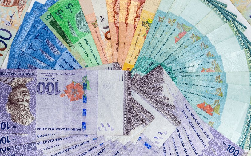 Minh họa việc kiểm tra tỷ giá Ringgit Malaysia và Việt Nam Đồng trước khi thực hiện giao dịch