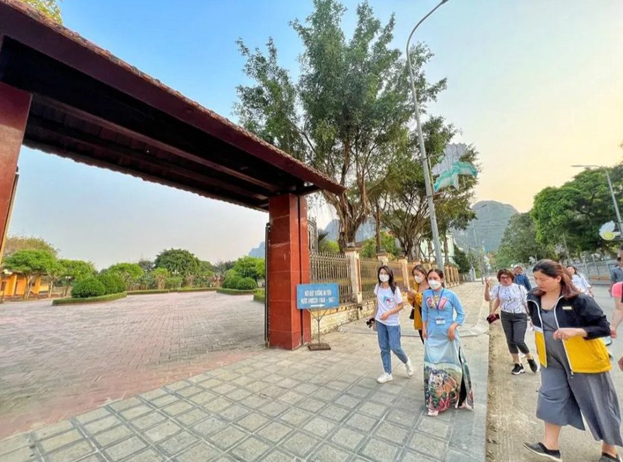 Toàn cảnh di tích Nhà máy in tiền đầu tiên của Việt Nam tại Chi Nê, Hòa Bình