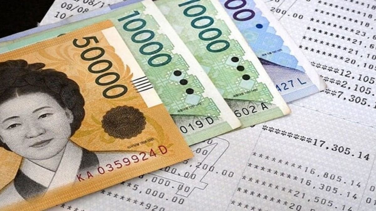 Ứng dụng ngân hàng trên điện thoại hiển thị tỷ giá hối đoái để đổi 5000 Won Hàn Quốc