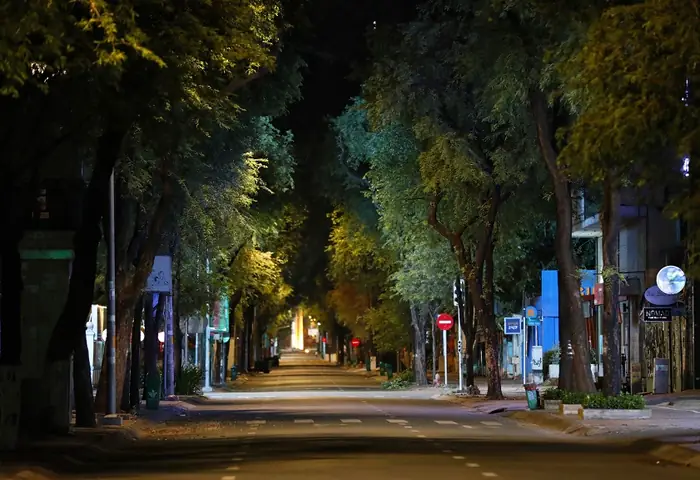 Lang Thang Phố Phường Hà Nội Khi Đêm Xuống