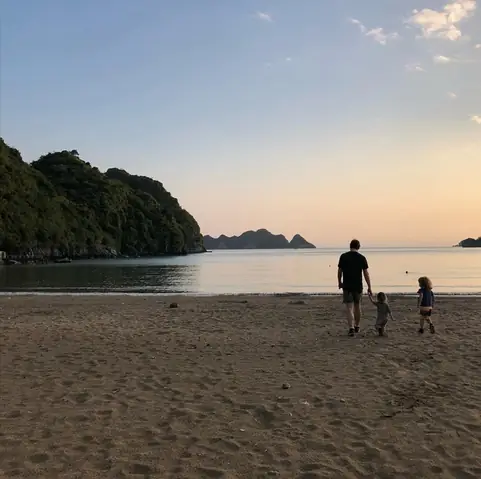 Bãi Biển Tùng Thu Bãi Biển Tùng Thu