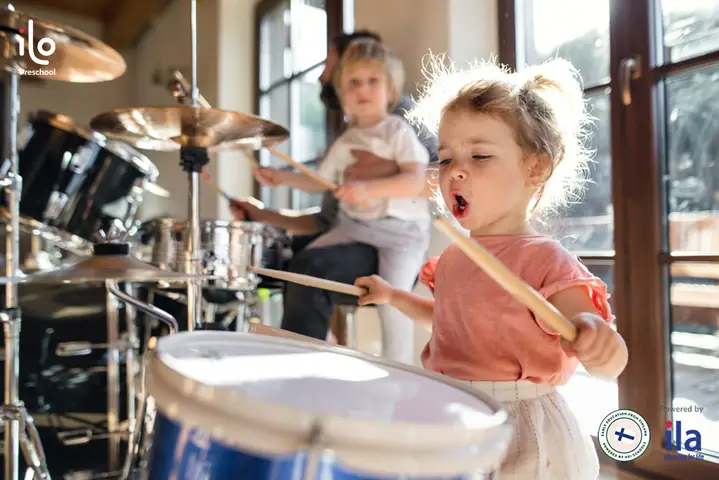 17. Bài Hát Chủ Đề Bộ Phận Cơ Thể Cho Trẻ Mầm Non – Head Shoulder Knees & Toes