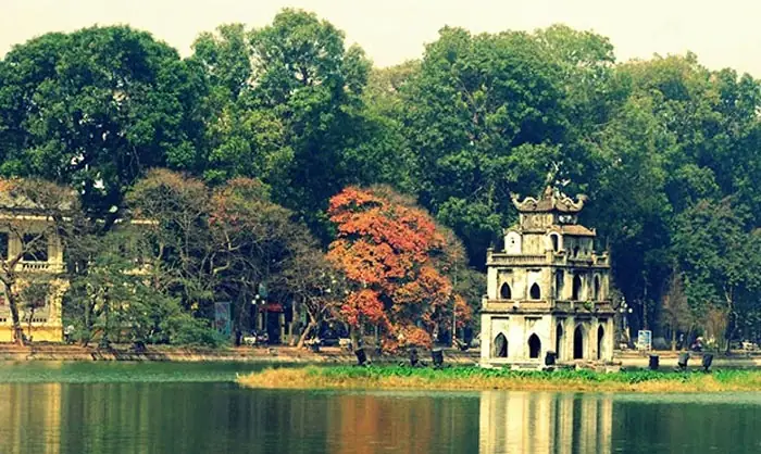 Tả Hồ Gươm - Bài Văn Mẫu 1