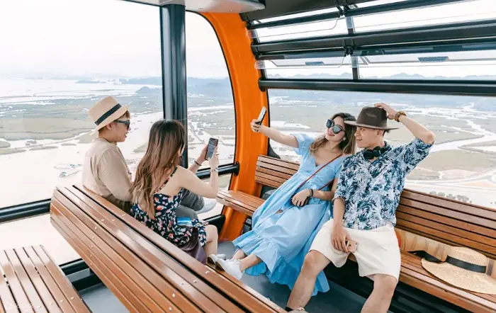 Đi Cáp Treo Ra Đảo Cát Bà Đi Cáp Treo Ra Đảo Cát Bà