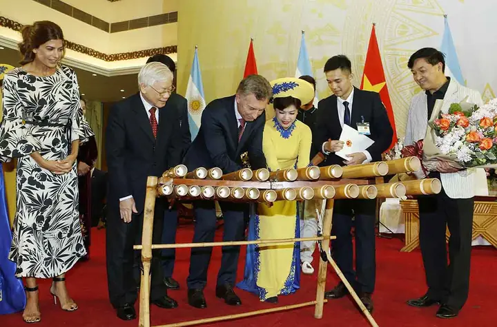 Xây Dựng, Quảng Bá Hình Ảnh Quốc Gia Trong Chiến Lược Ngoại Giao Văn Hóa