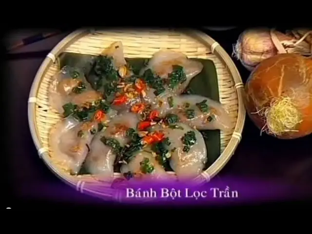 Bánh Canh Giò Heo Xuân Hồng: Món Ngon Gia Truyền Ở Sài Gòn Bánh Canh Giò Heo Xuân Hồng: Món Ngon Gia Truyền Ở Sài Gòn