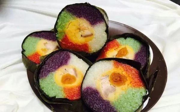 Bánh Chưng Ngũ Sắc