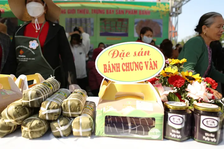Độc Đáo Bánh Chưng Vân (hiệp Hòa – Bắc Giang)