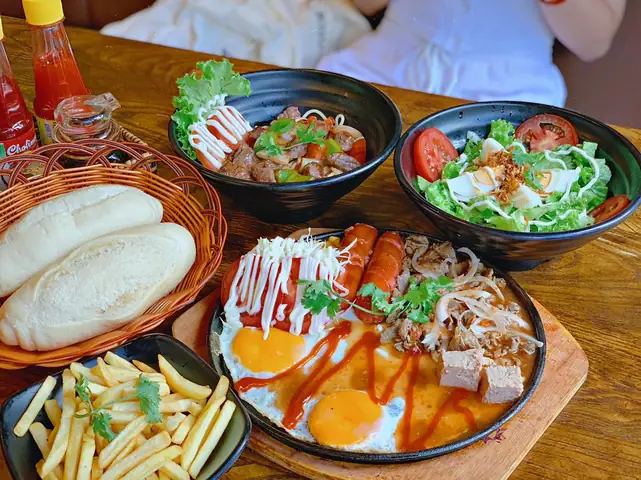 Bánh Mì Chảo Sài Gòn Đầy Đặn – Chảo Restaurant