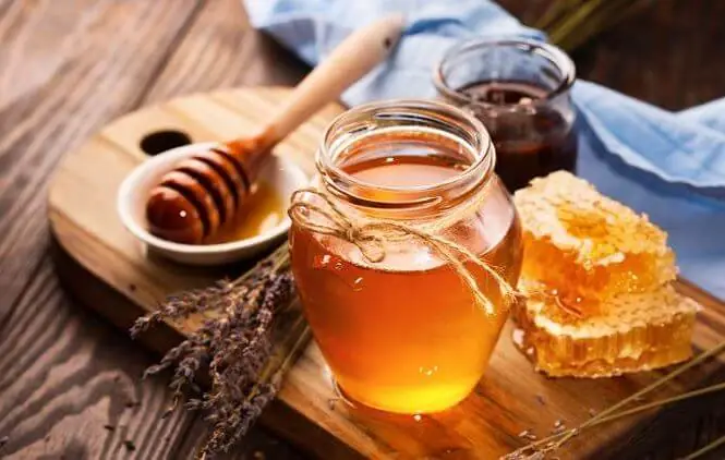Mang Mật Ong Lên Máy Bay Được Không?