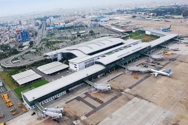Tại Sao Cần Dịch Vụ Bảo Vệ Sân Bay Chuyên Nghiệp?
