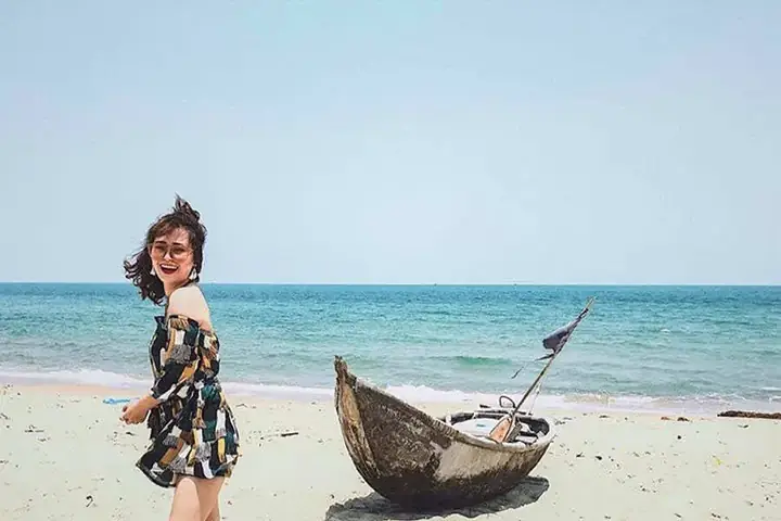 Long Hai – The Beauty Of Nature