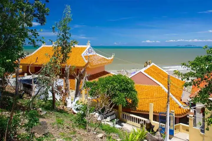 Long Hai – The Beauty Of Nature