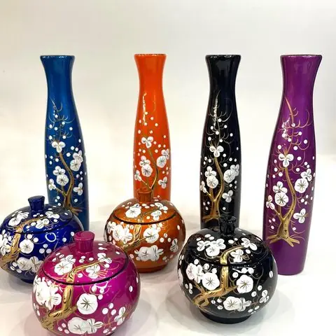 Lacquerware