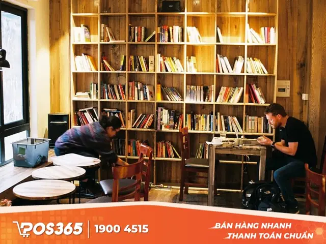 15 Tranquil Books & Coffee - Cafe Sách Không Gian Đẹp