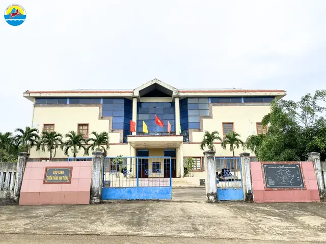 Khu Di Tích Chiến Thắng Vạn Tường