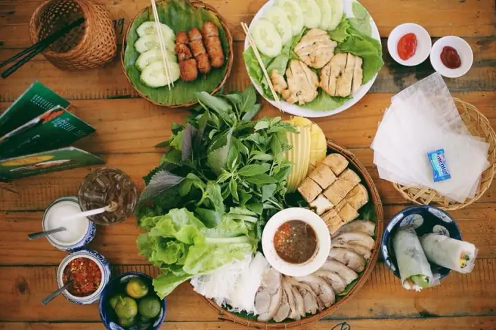 Top 11 Địa Chỉ Ăn Bún Đậu Mắm Tôm Được Giới Trẻ Cần Thơ Yêu Thích