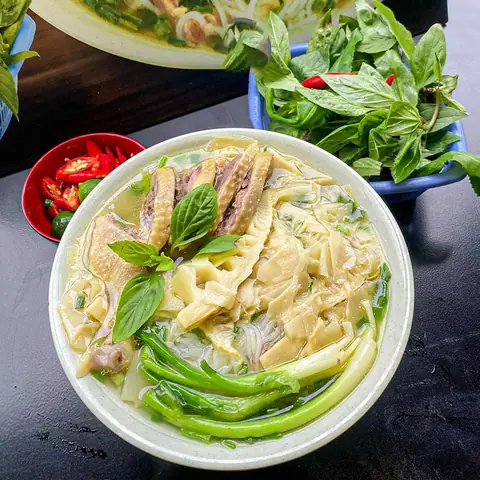 Bún Ngan Huyền Anh – Địa Chỉ Ăn Bún Ngan Hà Nội Siêu Ngon