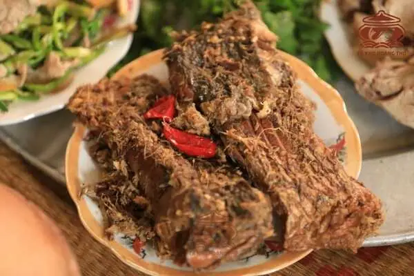 Cá Kho Làng Vũ Đại Là Gì? Cá Kho Làng Vũ Đại Là Gì?