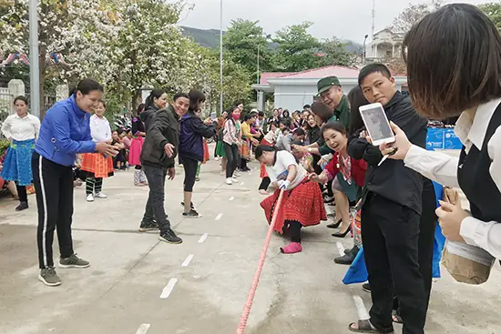 Các Hoạt Động Chào Mừng Ngày 8 3