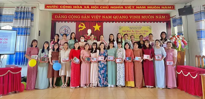 Các Hoạt Động Có Ý Nghĩa Nhân Ngày 8/3 Tại Trường Thcs Và Thpt Lộc Bắc