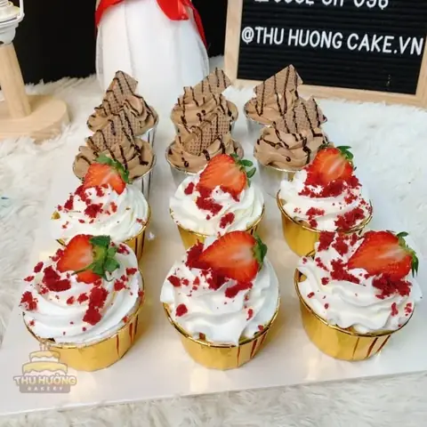 Bánh Cupcake