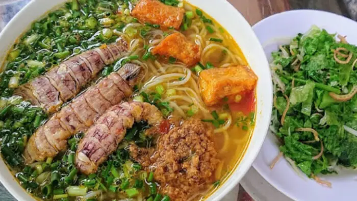 Bún Riêu Bề Bề Tiến Huân: Hương Vị Hải Sản Độc Đáo Bún Riêu Bề Bề Tiến Huân: Hương Vị Hải Sản Độc Đáo