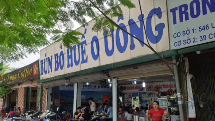 Bún Bò Huế O Uông: Vị Huế Giữa Lòng Hà Nội Bún Bò Huế O Uông: Vị Huế Giữa Lòng Hà Nội