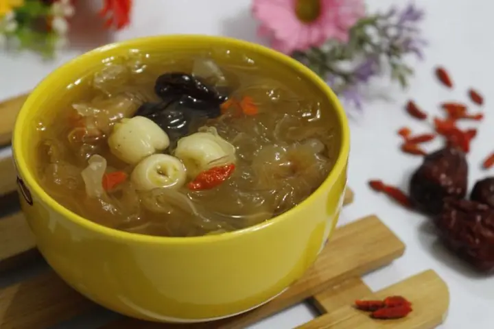 Chè Nấm Tuyết