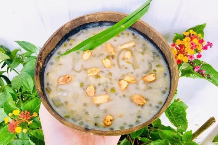 Chè Đỗ Xanh Nước Cốt Dừa