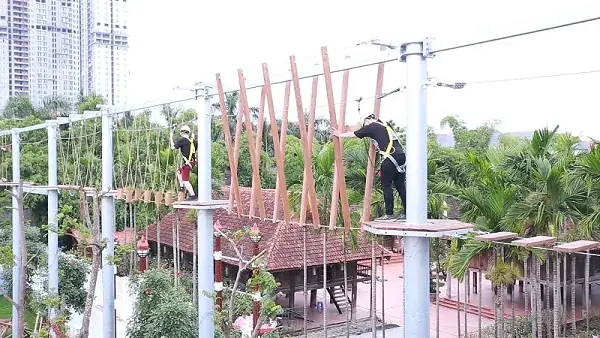Bước Chân Kỳ Bí – Thiên Đường Bảo Sơn Bước Chân Kỳ Bí – Thiên Đường Bảo Sơn