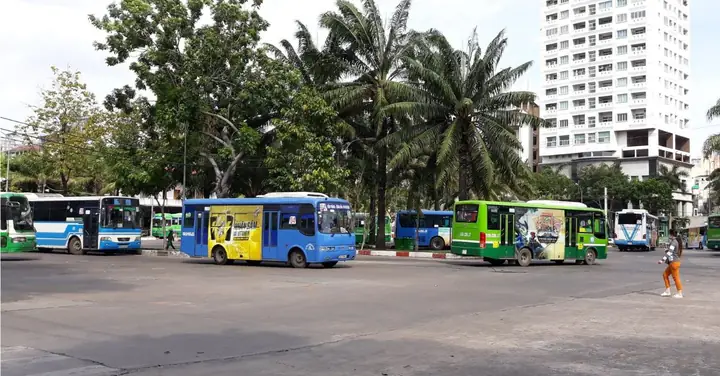 Đường Võ Chí Công, Cầu Giấy