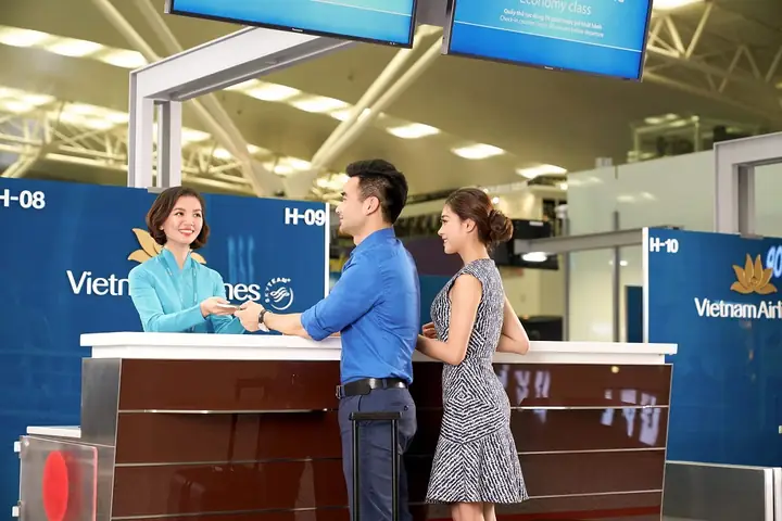 Làm Thủ Tục Check In Vé Máy Bay Làm Thủ Tục Check In Vé Máy Bay