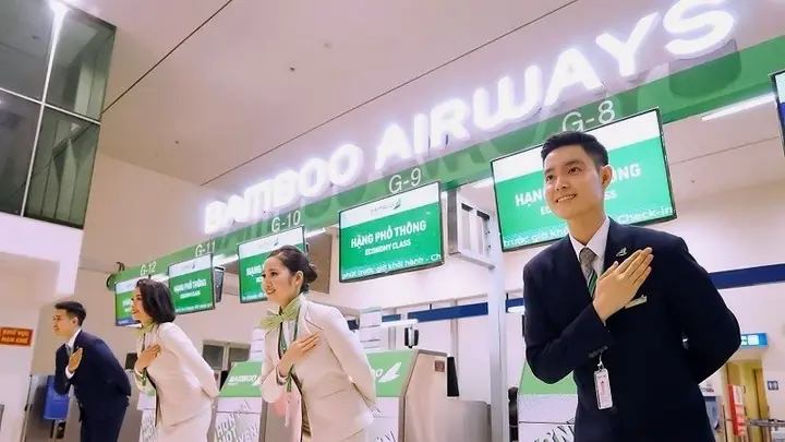 Check-in Tại Sân Bay Hoặc Check-in Online Check-in Tại Sân Bay Hoặc Check-in Online