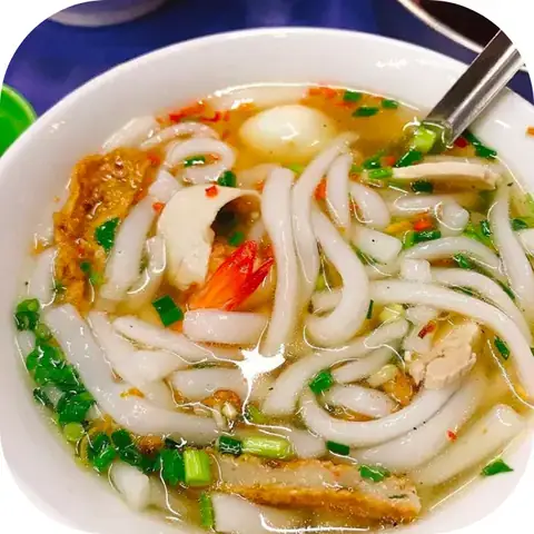 Bước 6: Luộc Bánh Canh – Từ Bột Thành Sợi Bước 6: Luộc Bánh Canh – Từ Bột Thành Sợi