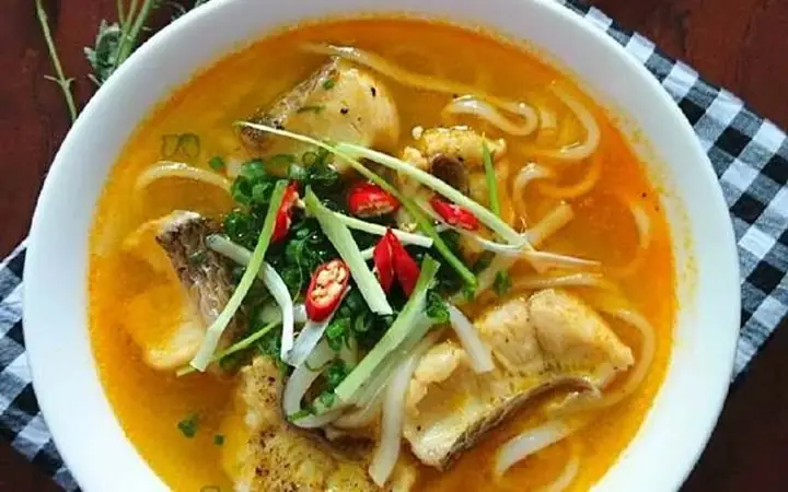 Cách Nấu Bún Cá Lóc Miền Trung: Công Thức Chuẩn Vị & Bí Quyết Thành Công