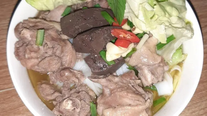 Cách Nấu Mì Quảng Vịt Ngon, Thơm Béo, Chuẩn Vị Ngay Tại Nhà