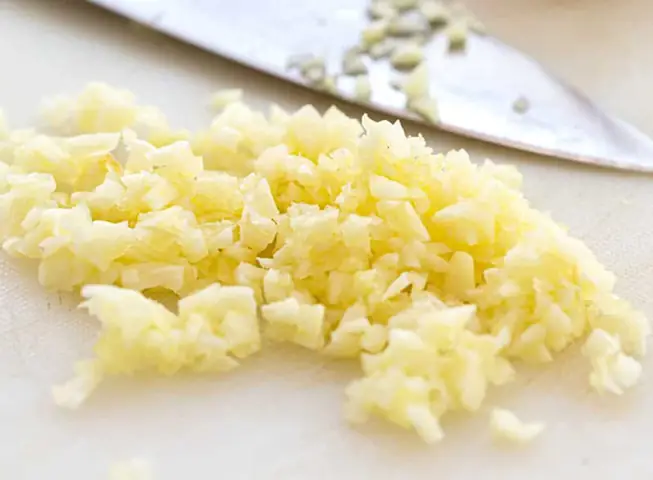 Học Cách Pha Nước Chấm Nem Tai Lợn