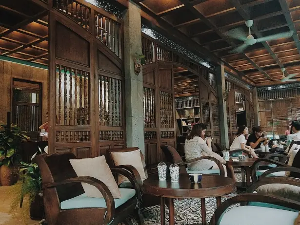 Khám Phá Cafe Cô Ba Sài Gòn Rooftop: Địa Điểm Check-in Vừa Xưa Lại Vừa Mới