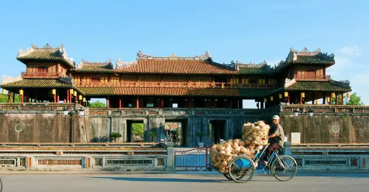 Cảnh Ở Huế Cảnh Ở Huế