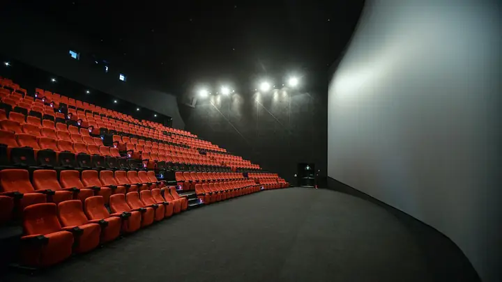 Cgv Indochina Plaza Hà Nội Giá Vé Bao Nhiêu? Lịch Chiếu Phim Và Cách Đặt Vé