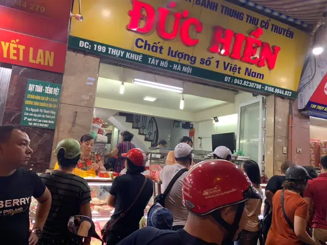 Bánh Chả Hà Nội Ở Đâu Ngon? Bánh Chả Đức Hiền