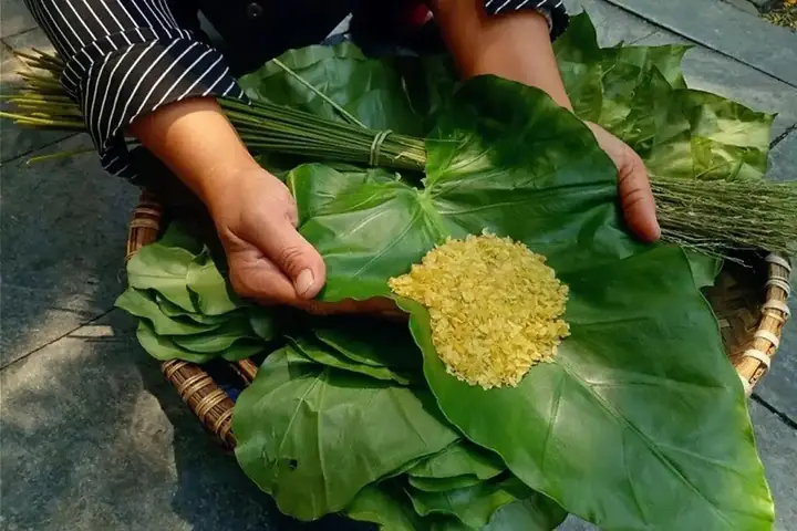 Sự Đa Dạng Của Cốm Và Cách Thưởng Thức Truyền Thống