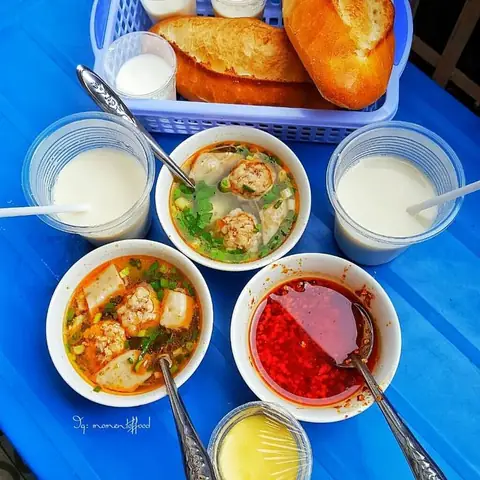 Lịch Trình Ngày 1: Lịch Trình Ngày 1: