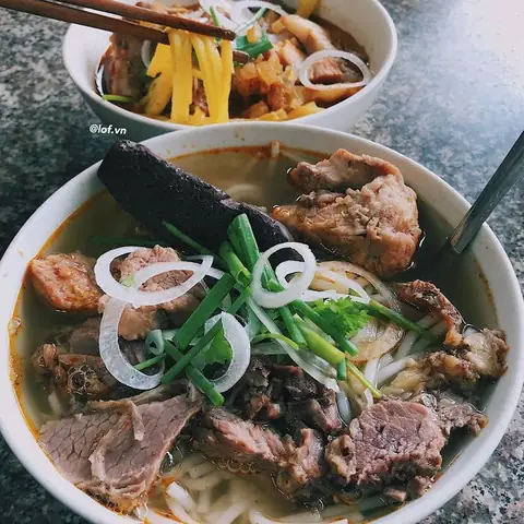 Lịch Trình Ngày 1: Lịch Trình Ngày 1: