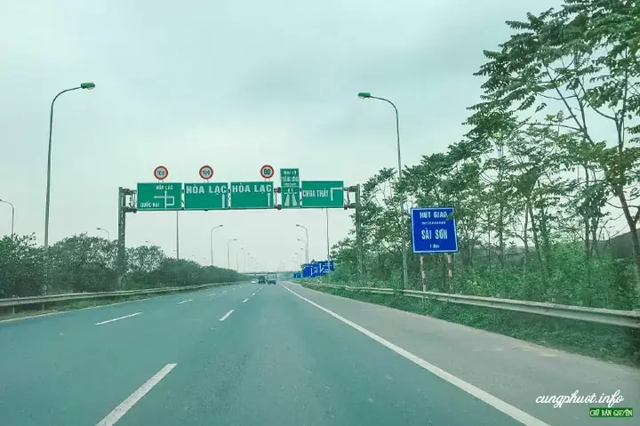 Chùa Thầy Cách Hà Nội Bao Nhiêu Km