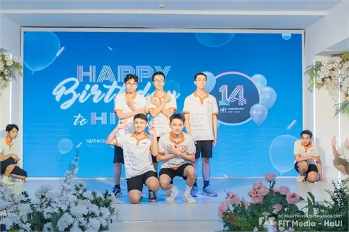 Chúc Mừng Sinh Nhật Câu Lạc Bộ Tin Học Hit 14 Tuổi – 14 Năm Rực Rỡ Sắc Màu Chúc Mừng Sinh Nhật Câu Lạc Bộ Tin Học Hit 14 Tuổi – 14 Năm Rực Rỡ Sắc Màu