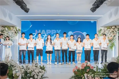 Chúc Mừng Sinh Nhật Câu Lạc Bộ Tin Học Hit 14 Tuổi – 14 Năm Rực Rỡ Sắc Màu Chúc Mừng Sinh Nhật Câu Lạc Bộ Tin Học Hit 14 Tuổi – 14 Năm Rực Rỡ Sắc Màu
